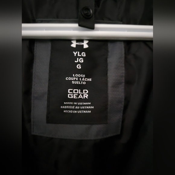 Under armour jacket - Picture 2 of 4